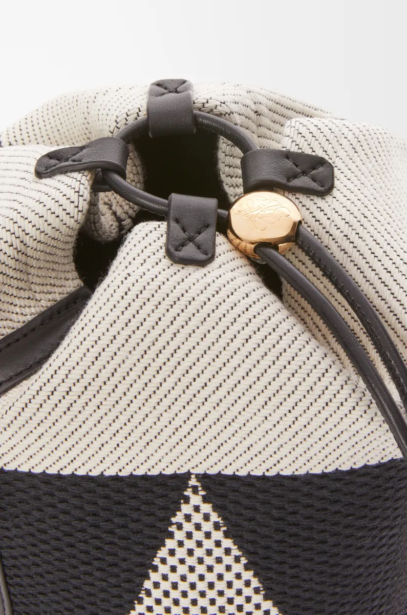 小号提花帆布和牛皮革 Treasure Bako 水桶包