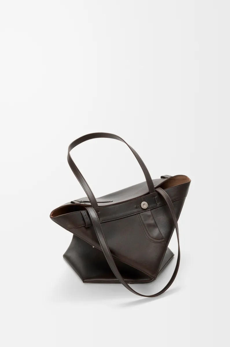 中号亮面牛皮革 Puzzle Fold Panta 手袋