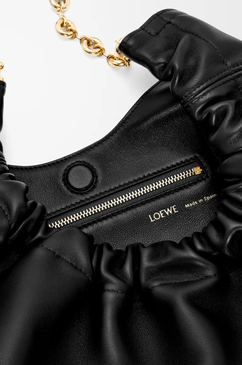 小号柔软纳帕羊皮革 Squeeze 手袋