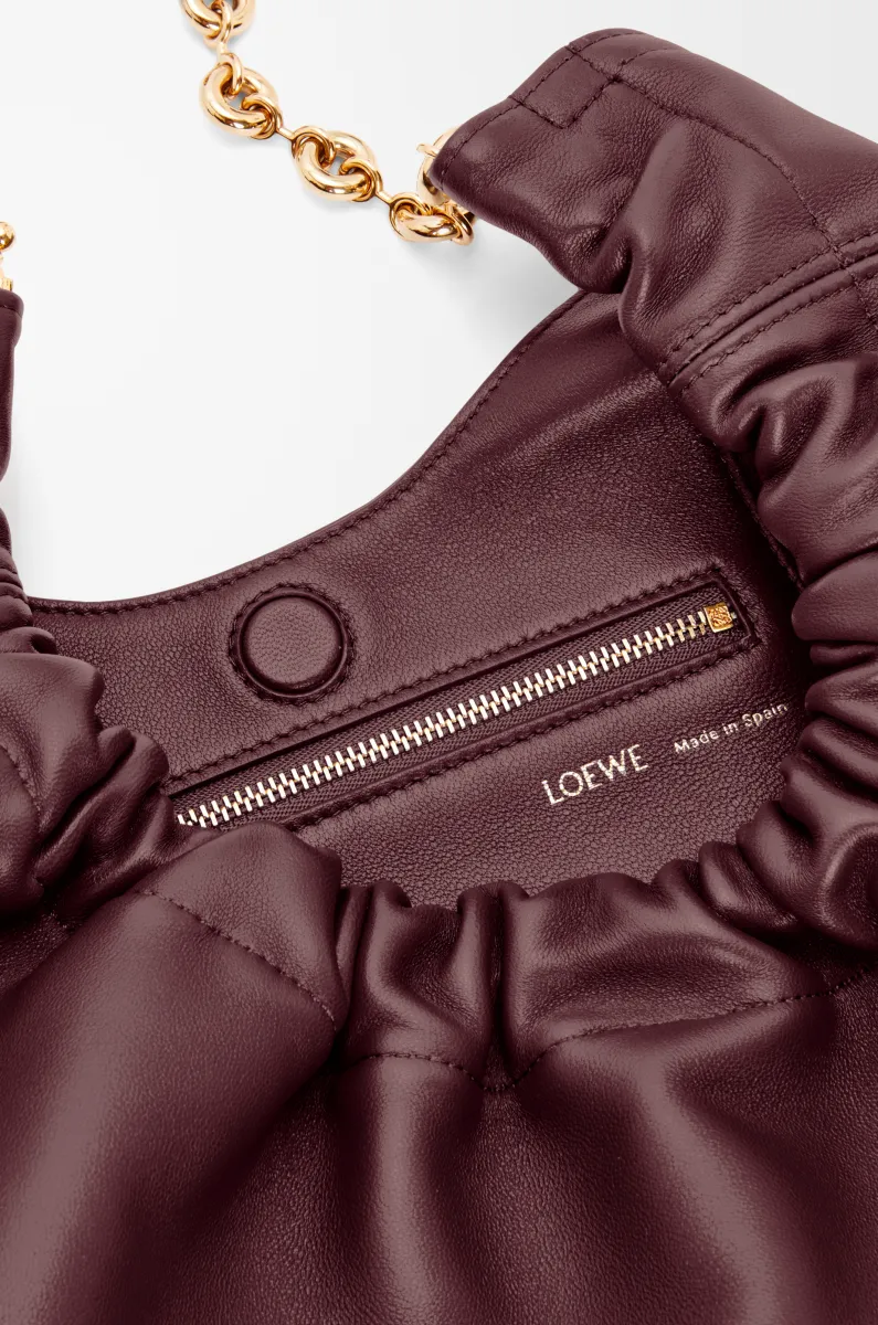 小号柔软纳帕羊皮革 Squeeze 手袋