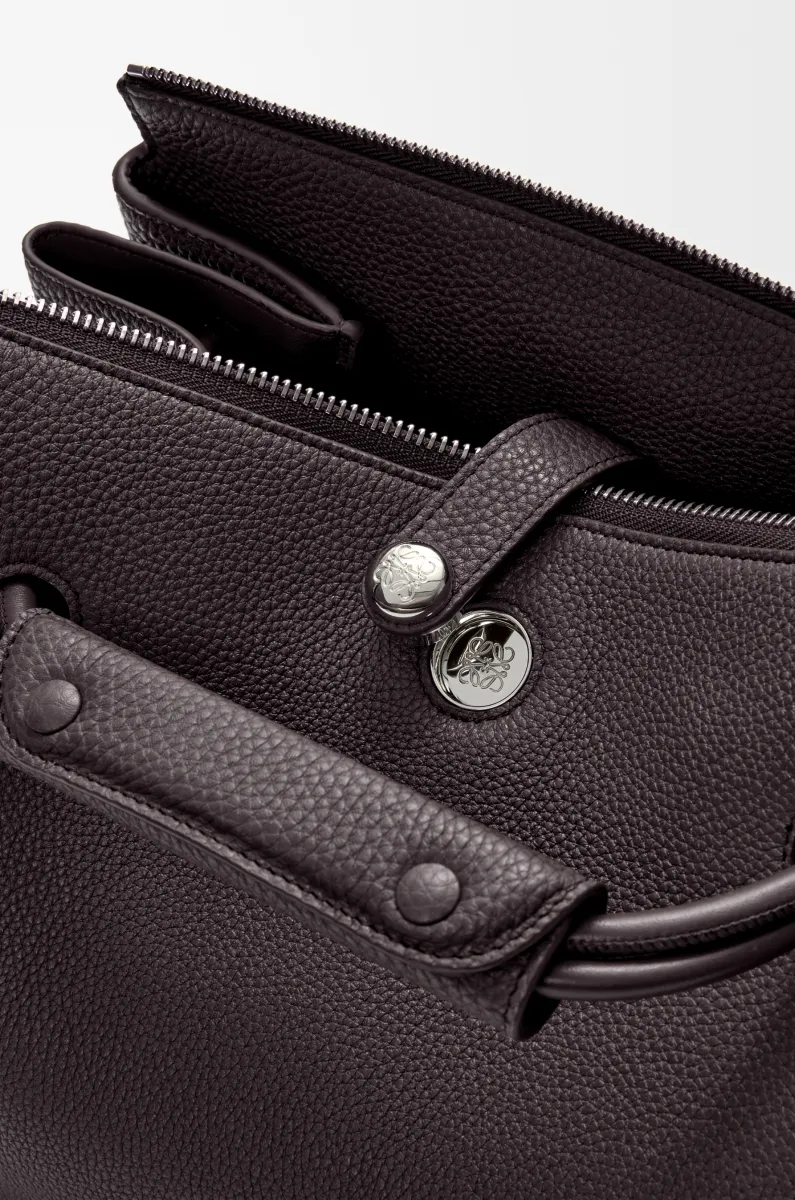 中号柔软粒面牛皮革 Madrid 手袋