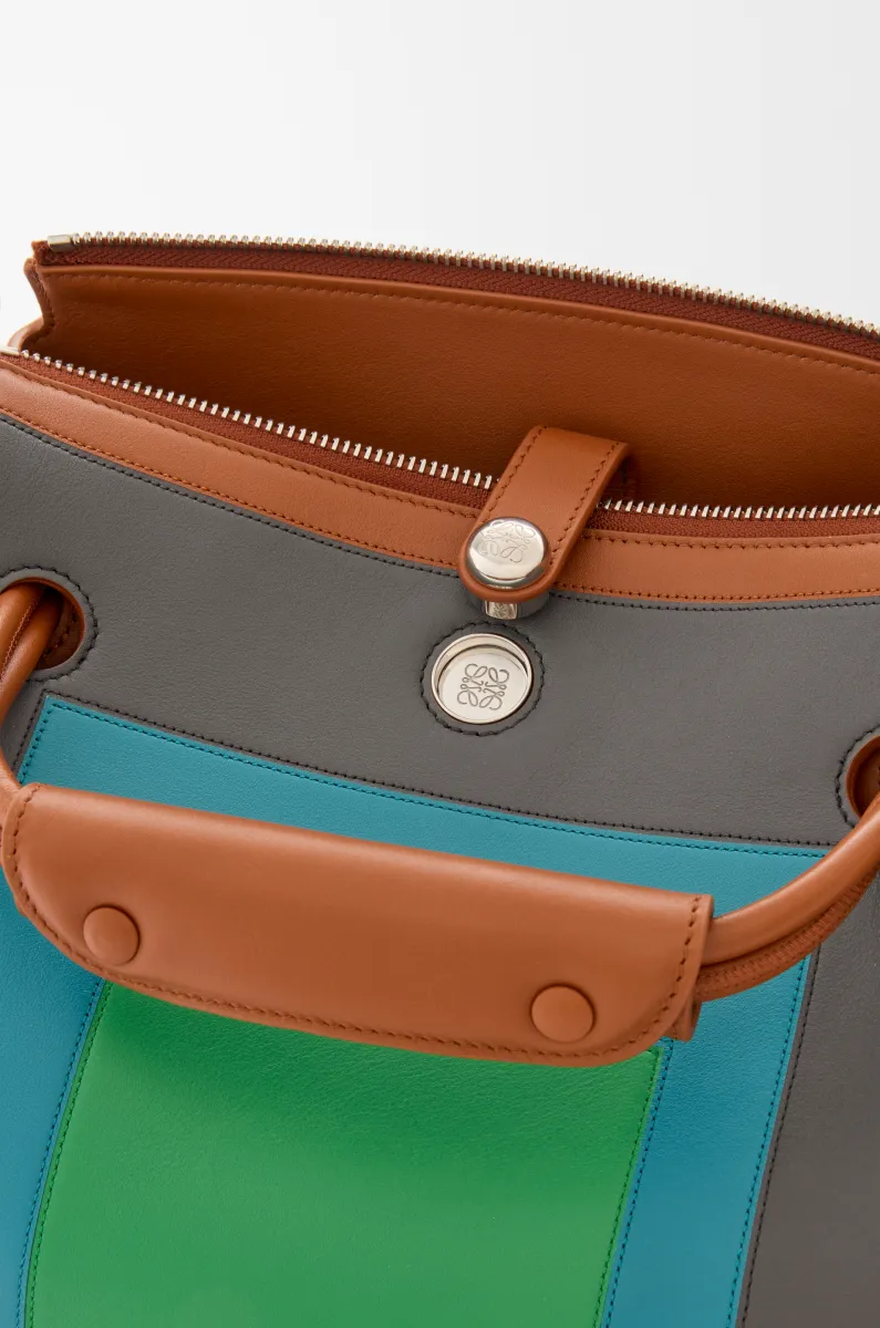 中号柔软牛皮革 Madrid 手袋