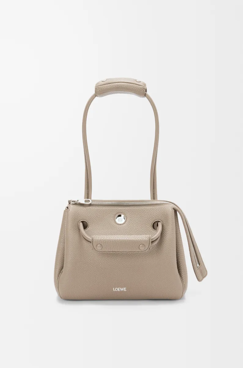 小号柔软粒面牛皮革 Madrid 手袋