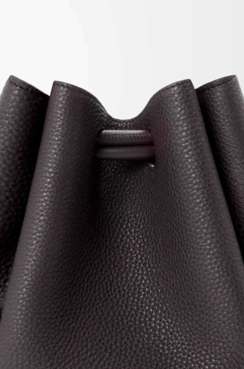 小号柔软粒面牛皮革 Madrid 手袋