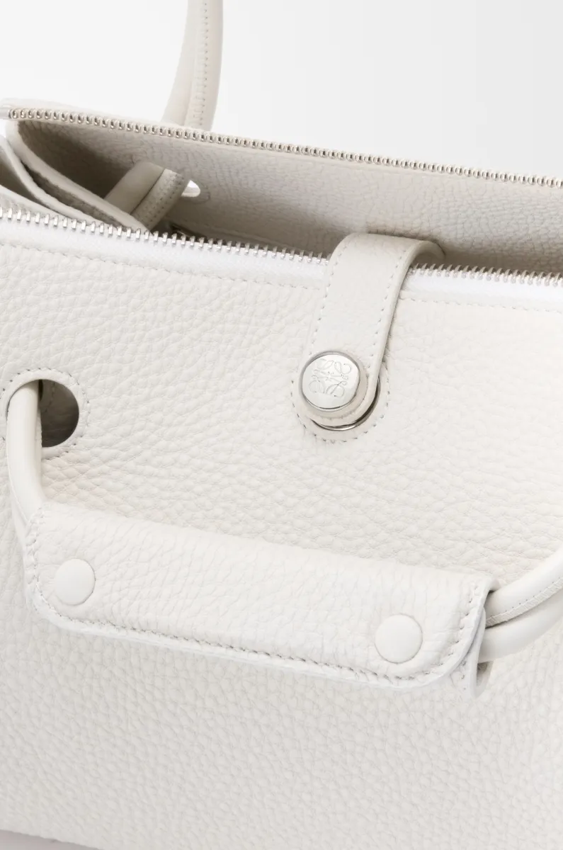 小号柔软粒面牛皮革 Madrid 手袋