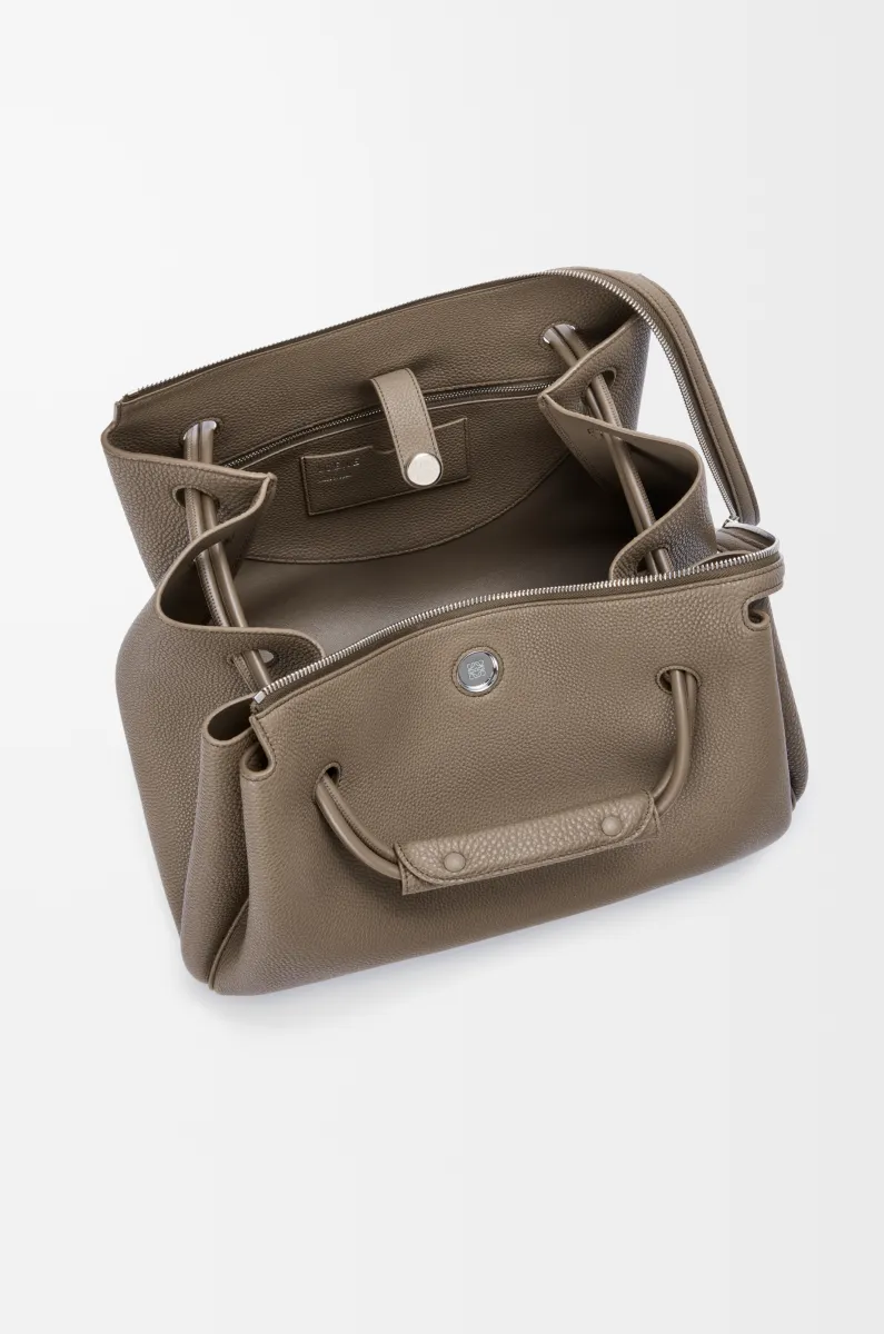 大号柔软粒面牛皮革 Madrid 手袋