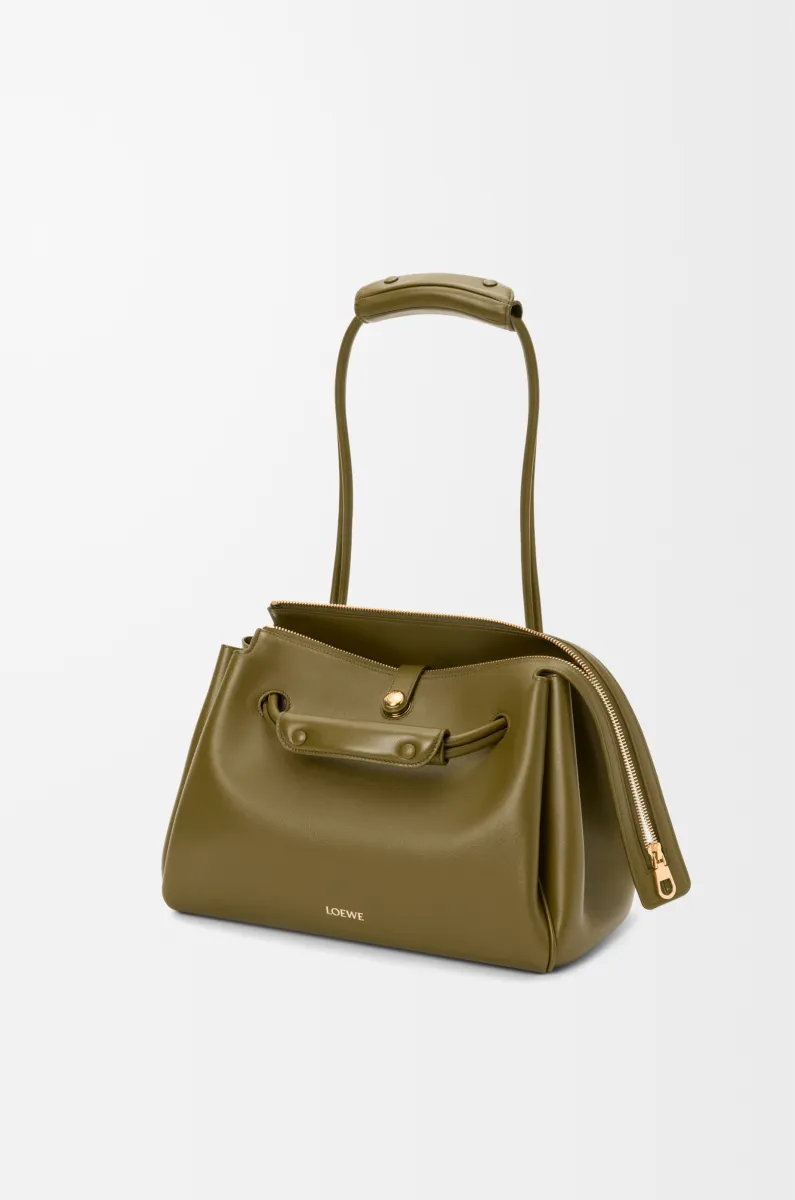 中号柔软牛皮革 Madrid 手袋