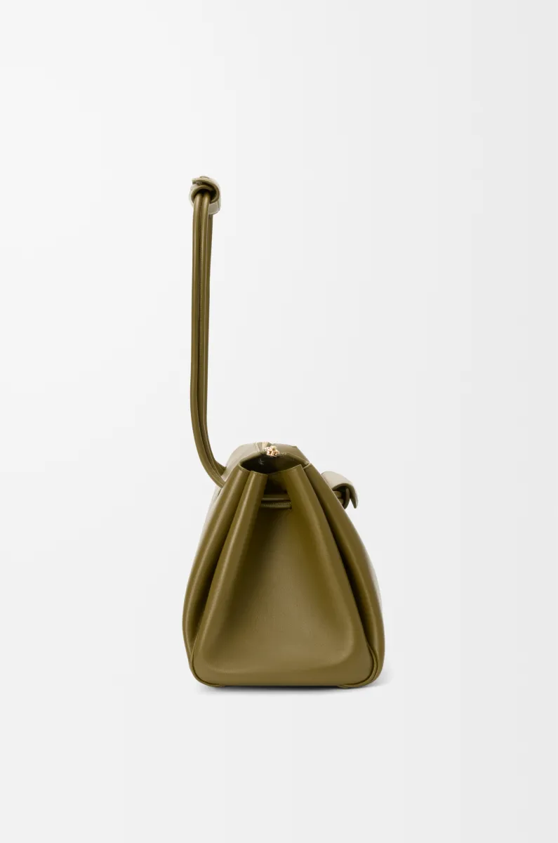 中号柔软牛皮革 Madrid 手袋