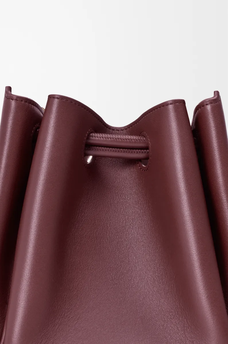 小号柔软牛皮革 Madrid 手袋