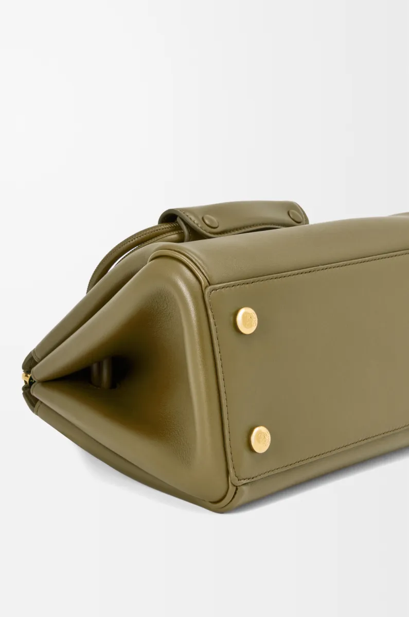 小号柔软牛皮革 Madrid 手袋