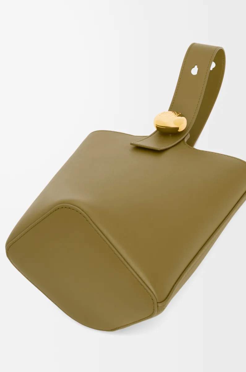 迷你光滑牛皮革 Pebble Bucket 水桶手袋