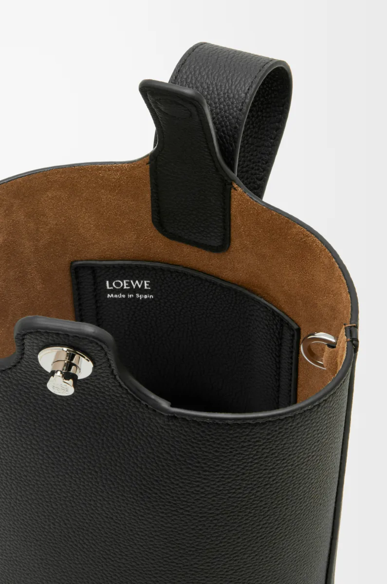 迷你柔软粒面牛皮革 Pebble Bucket 水桶手袋