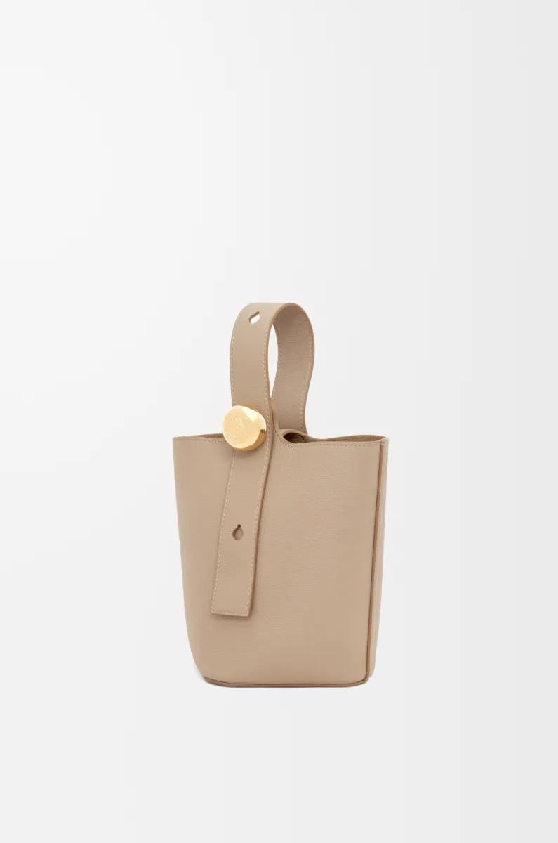 迷你柔软粒面牛皮革 Pebble Bucket 水桶手袋