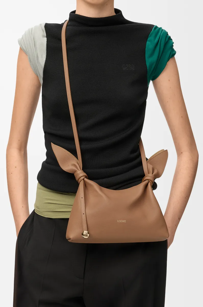 迷你光滑牛皮革 Scarf 手袋