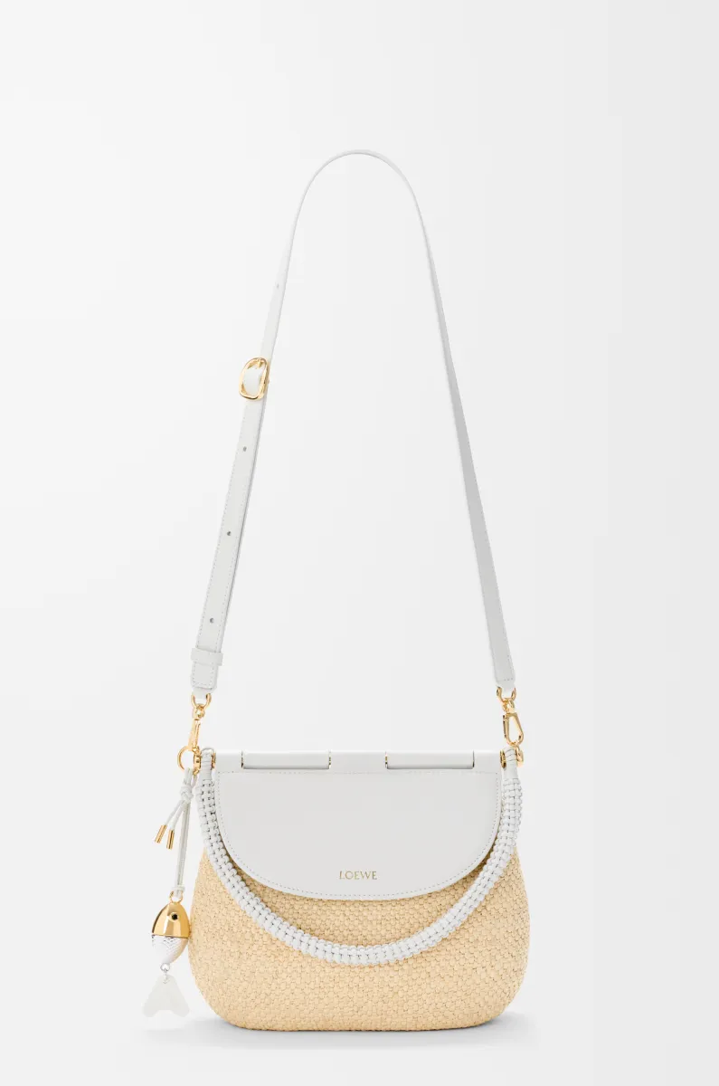 中号拉菲草和牛皮革 Pescador 手袋