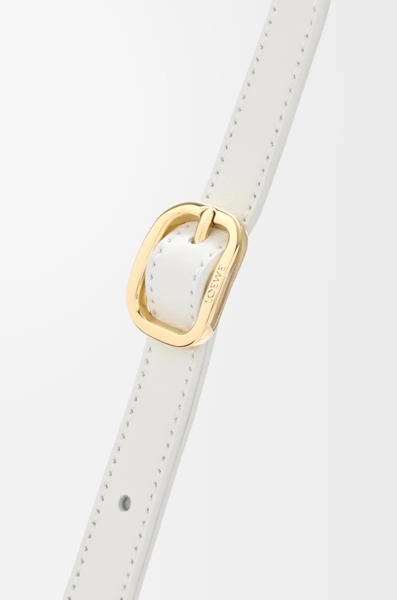 中号拉菲草和牛皮革 Pescador 手袋