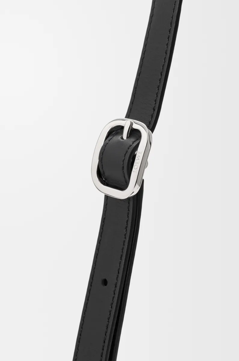 中号拉菲草和牛皮革 Pescador 手袋