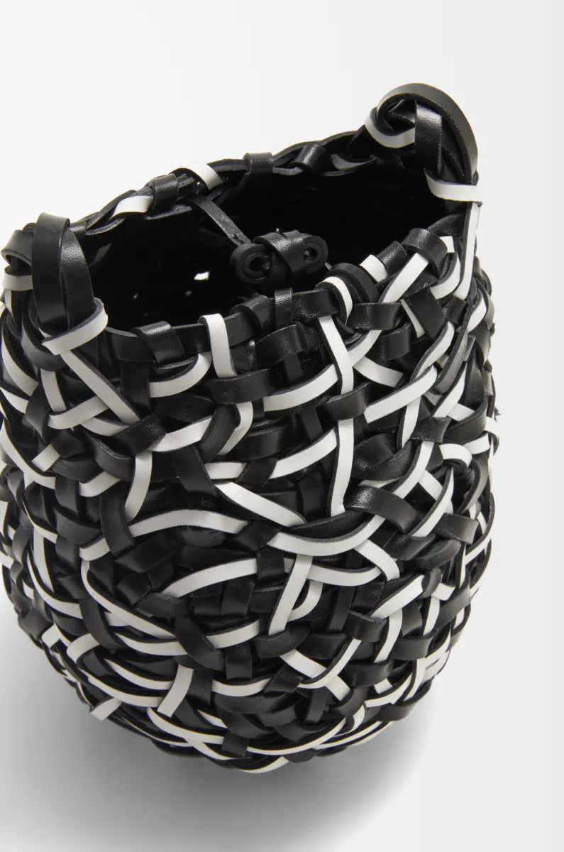 小号牛皮革 Nest Basket 手袋