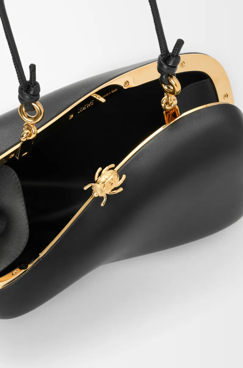 纳帕羊皮革 Twisted Minaudiere 手袋