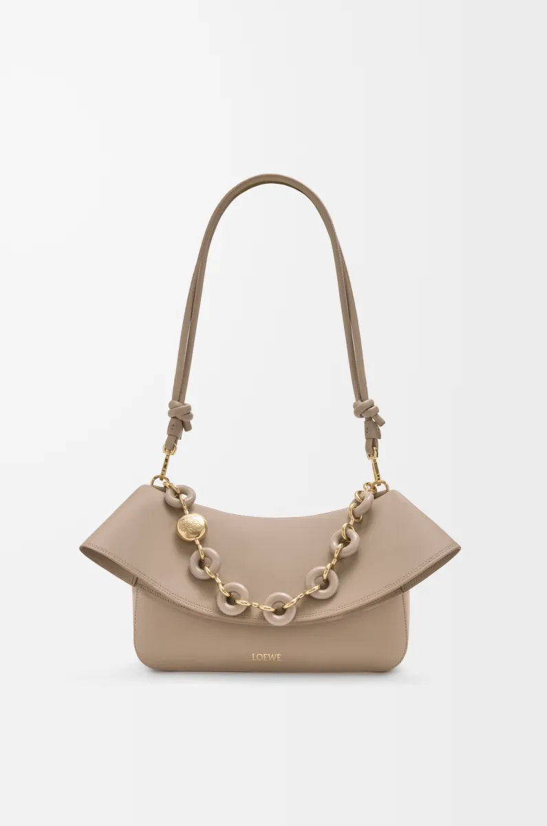 中号光滑牛皮革 Ola 手袋