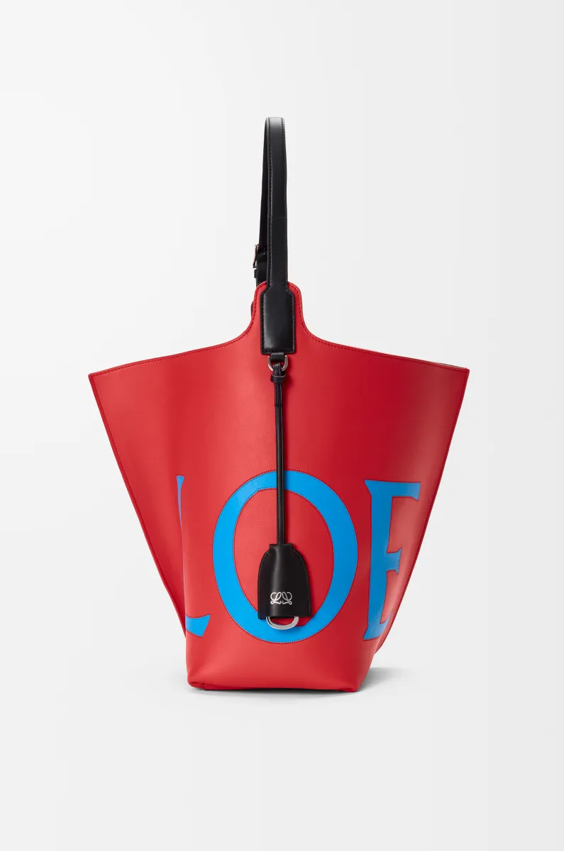 大号光滑牛皮革超大标志 Bilbao 水桶手袋