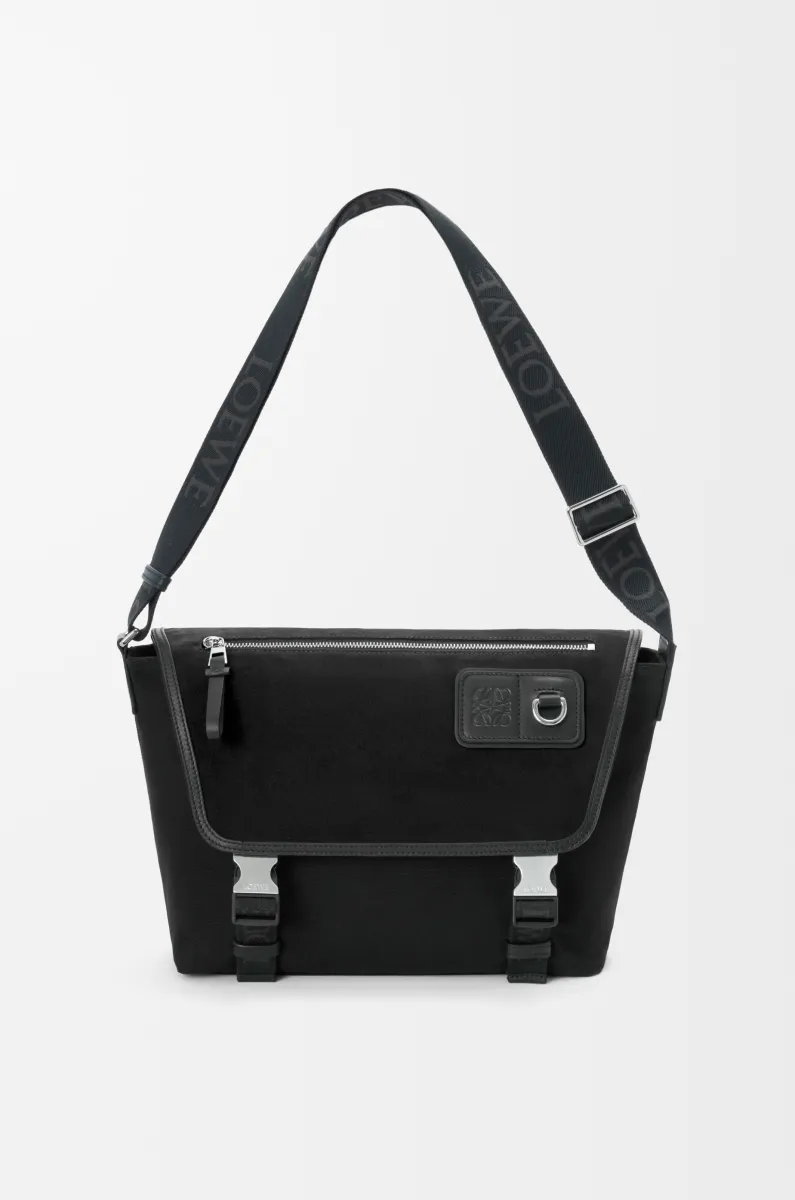 中号帆布和绒面革 Flex 邮差包