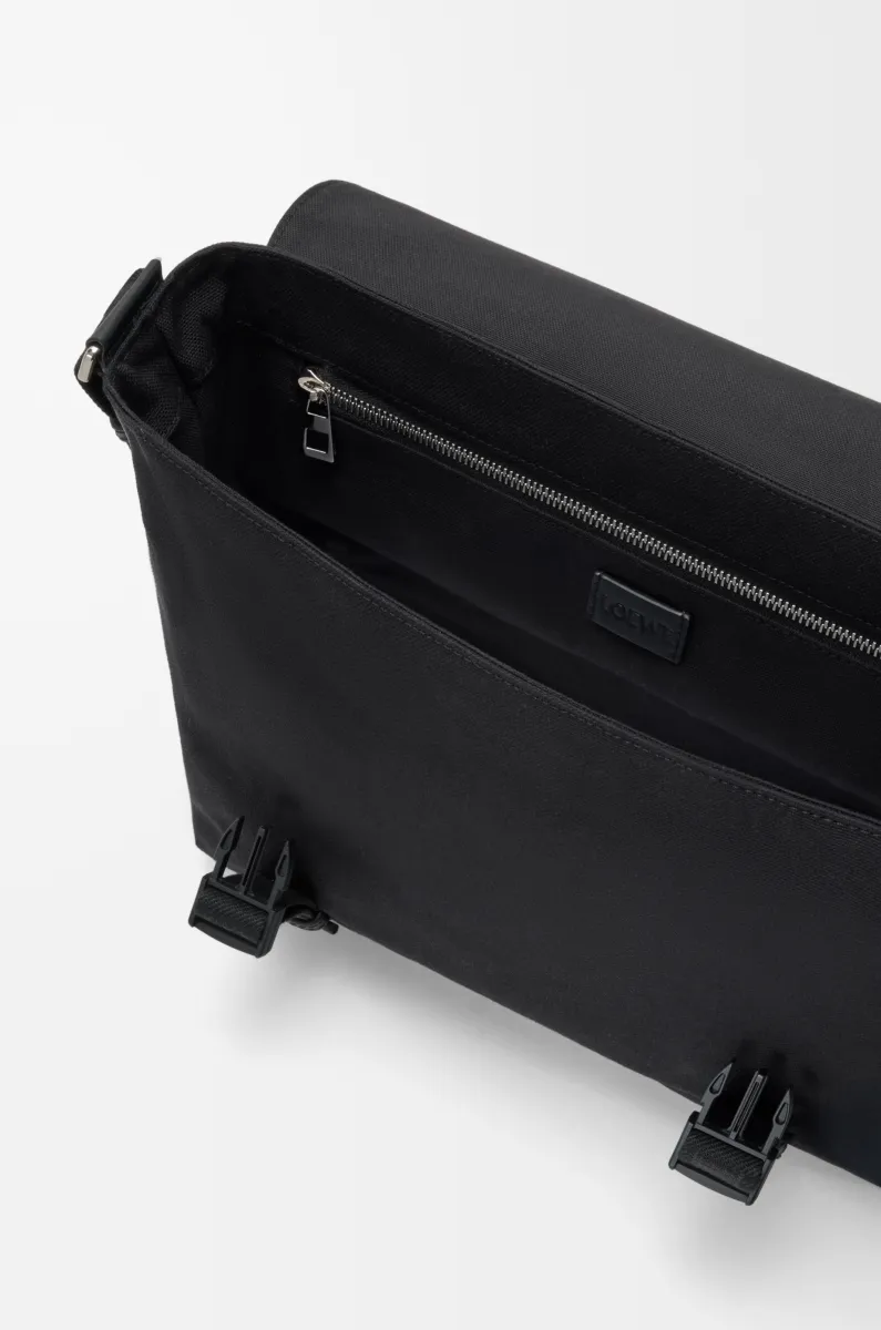 中号帆布和绒面革 Flex 邮差包