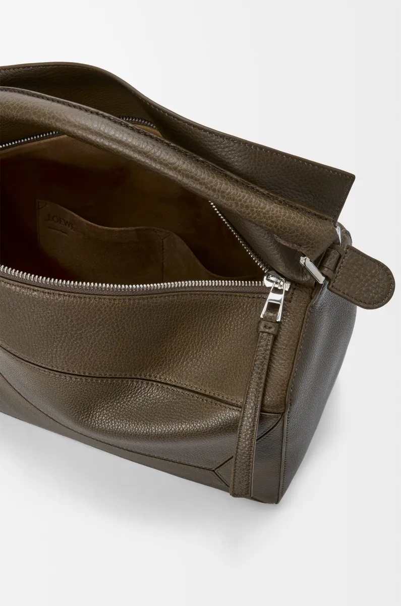 大号柔软粒面牛皮革 Puzzle 手袋