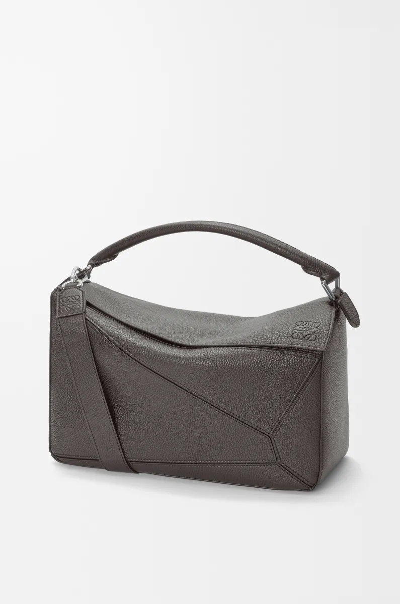 大号柔软粒面牛皮革 Puzzle 手袋