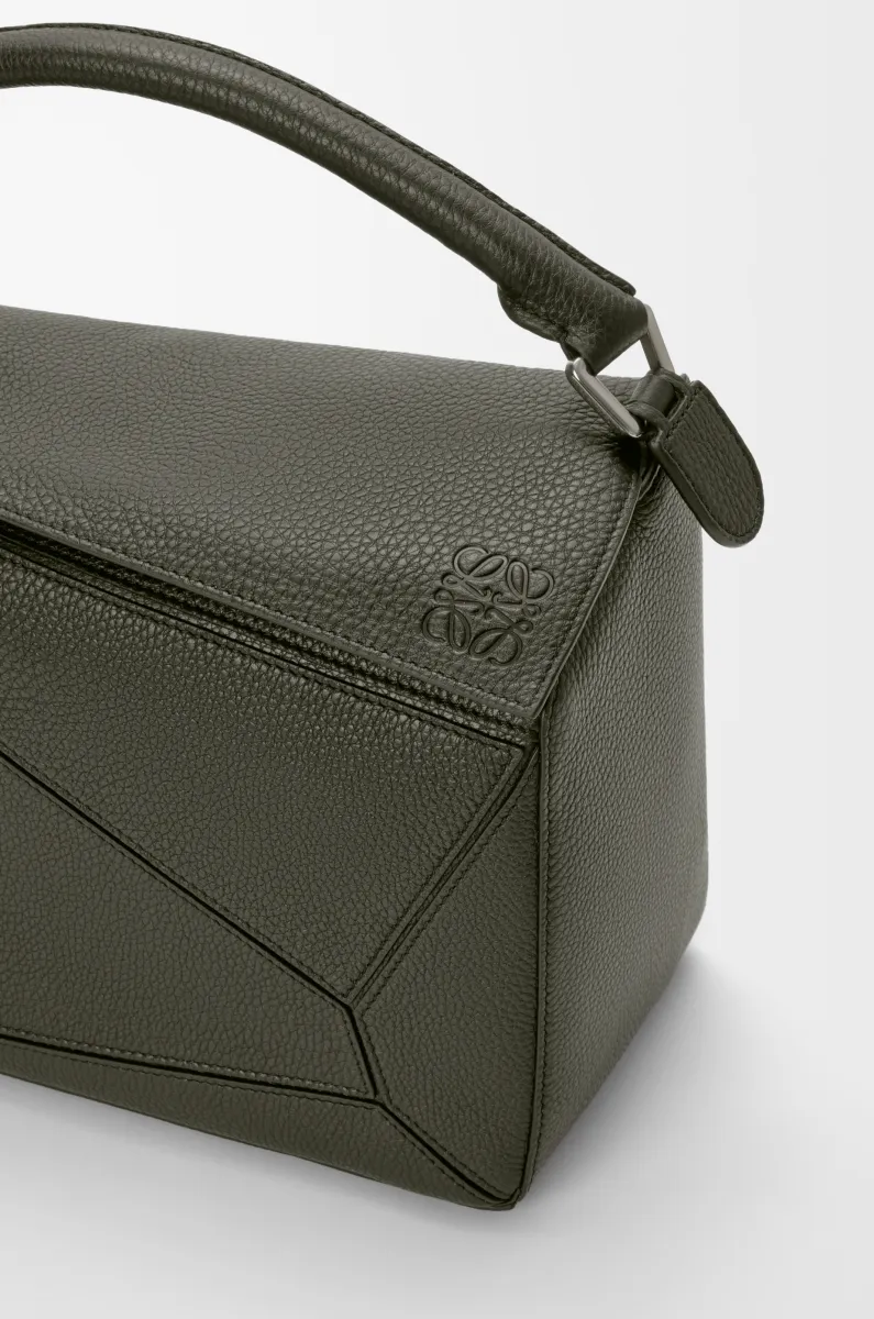 大号柔软粒面牛皮革 Puzzle 手袋