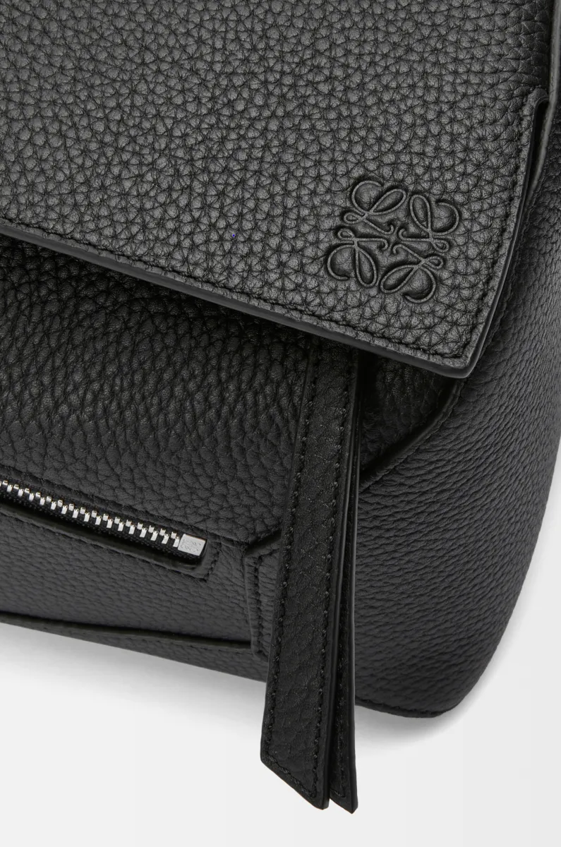 小号粒面牛皮革 Puzzle 腰包