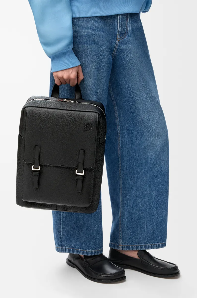 柔软粒面牛皮革 Military 背包