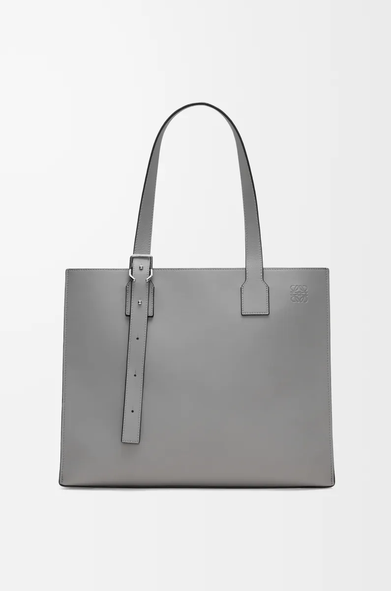 经典牛皮革 Buckle horizontal tote 手袋