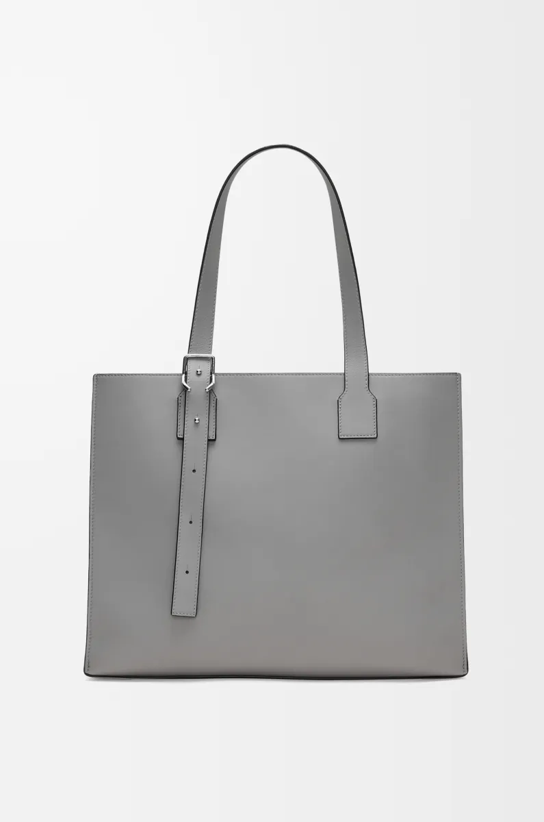 经典牛皮革 Buckle horizontal tote 手袋