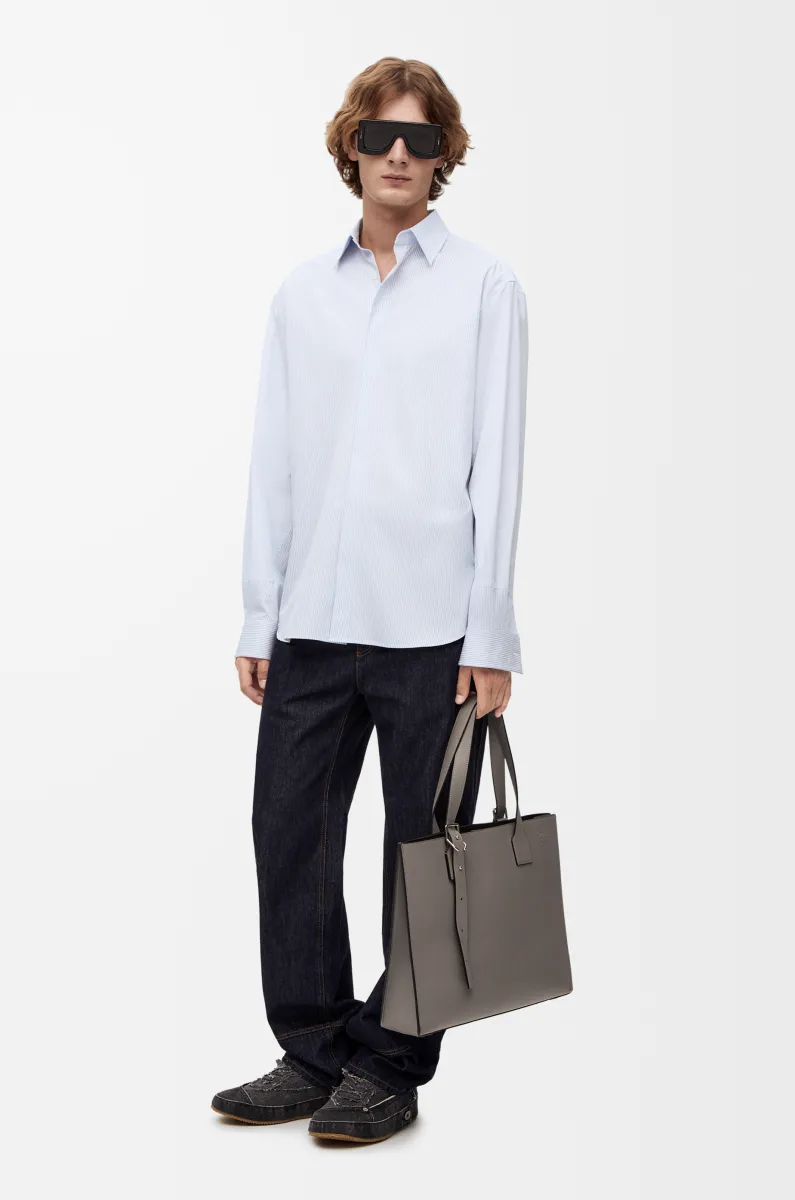 经典牛皮革 Buckle horizontal tote 手袋