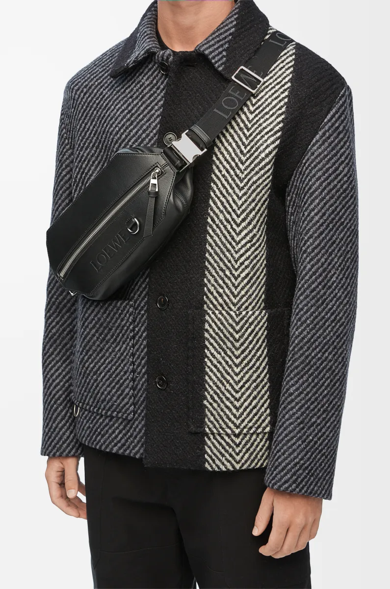 经典牛皮革 Convertible Sling 手袋