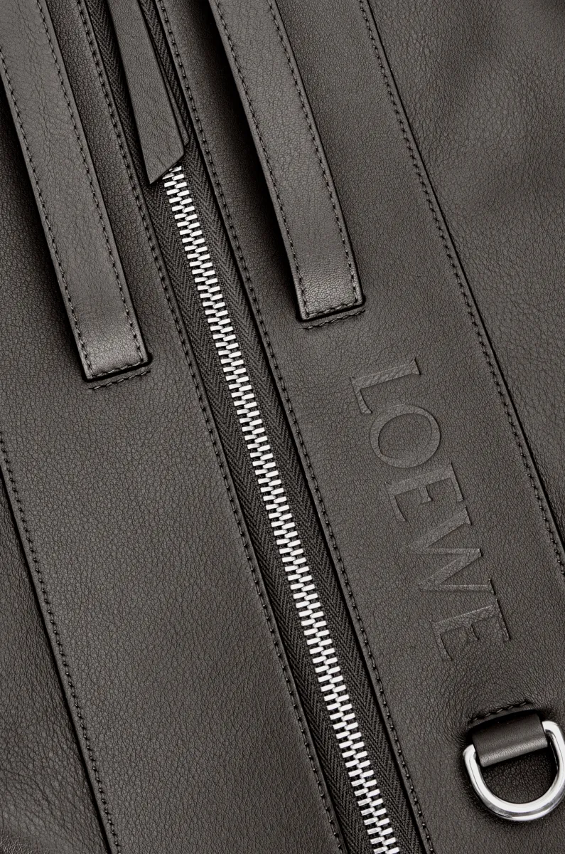 经典牛皮革 Convertible 背包