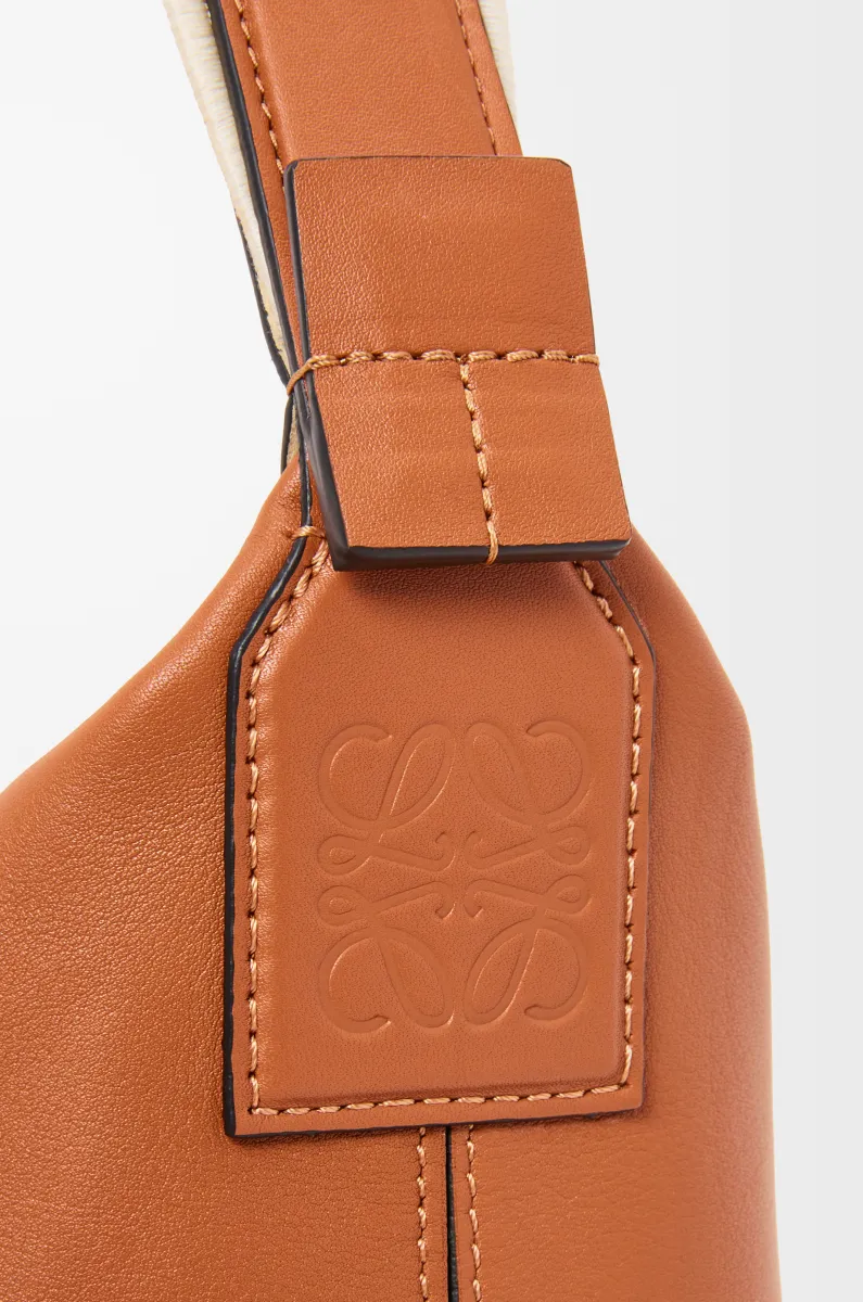 小号柔软光滑牛皮革和提花布 Cubi 斜挎包