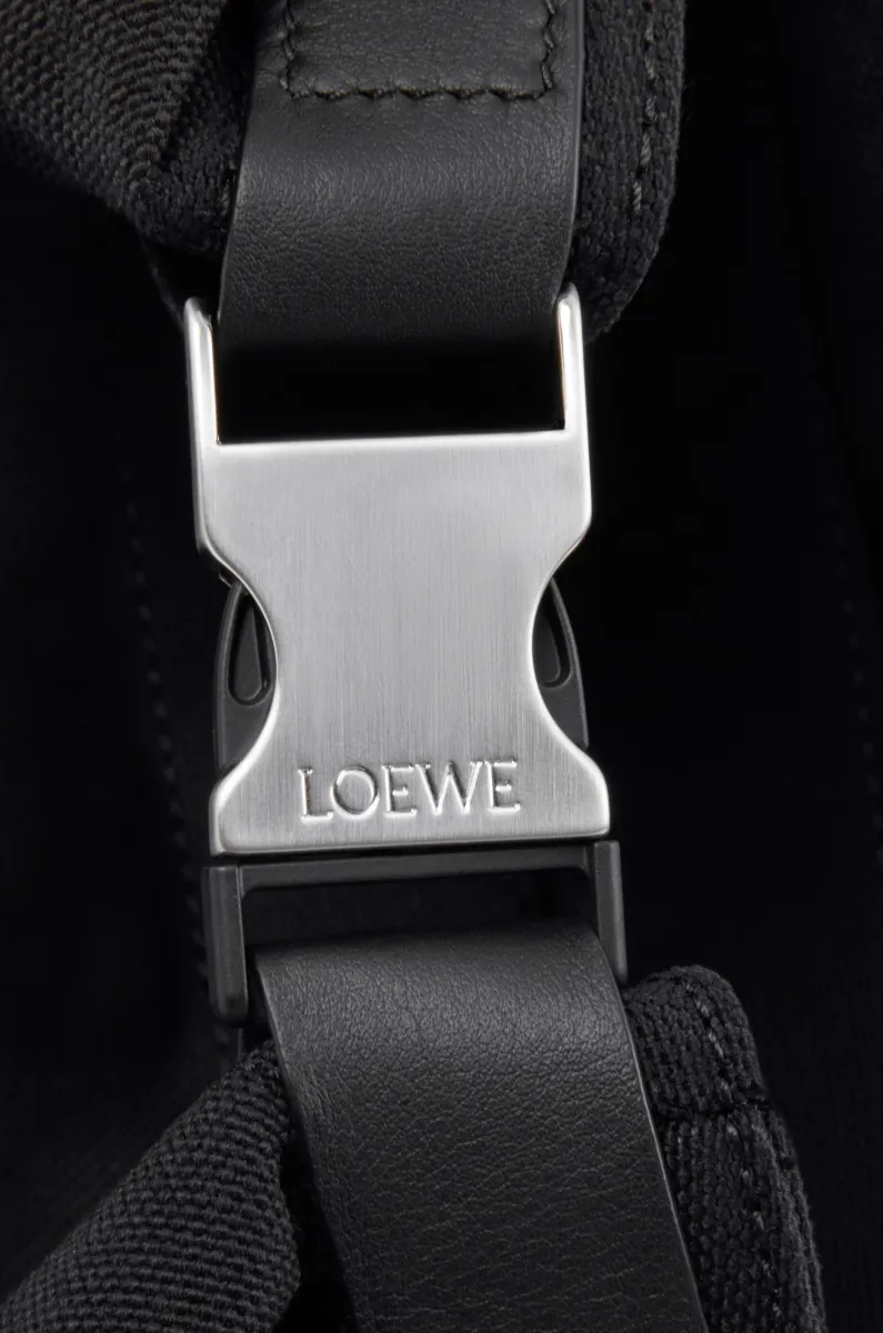 帆布和绒面革 Flex 卷盖双肩包