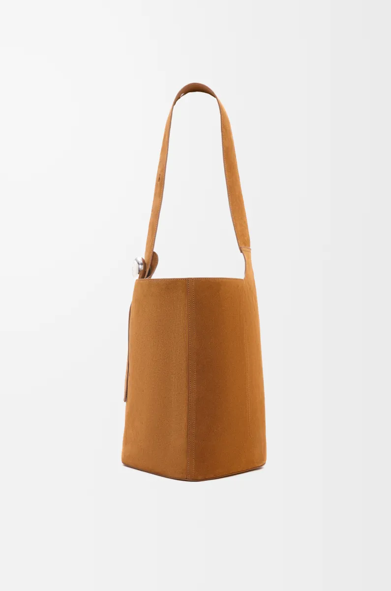 大号绒面牛皮革 Pebble Bucket 水桶手袋