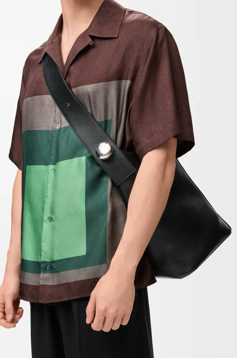 大号柔软粒面牛皮革 Pebble Bucket 水桶手袋