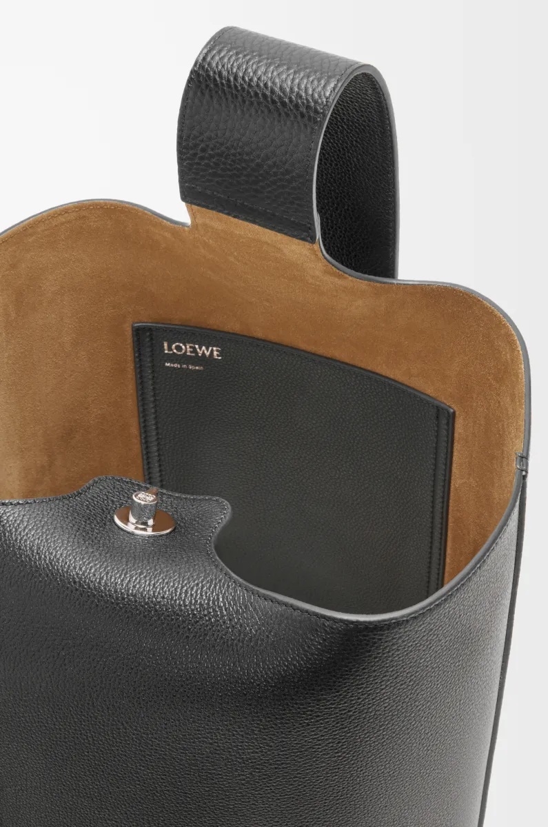 大号柔软粒面牛皮革 Pebble Bucket 水桶手袋