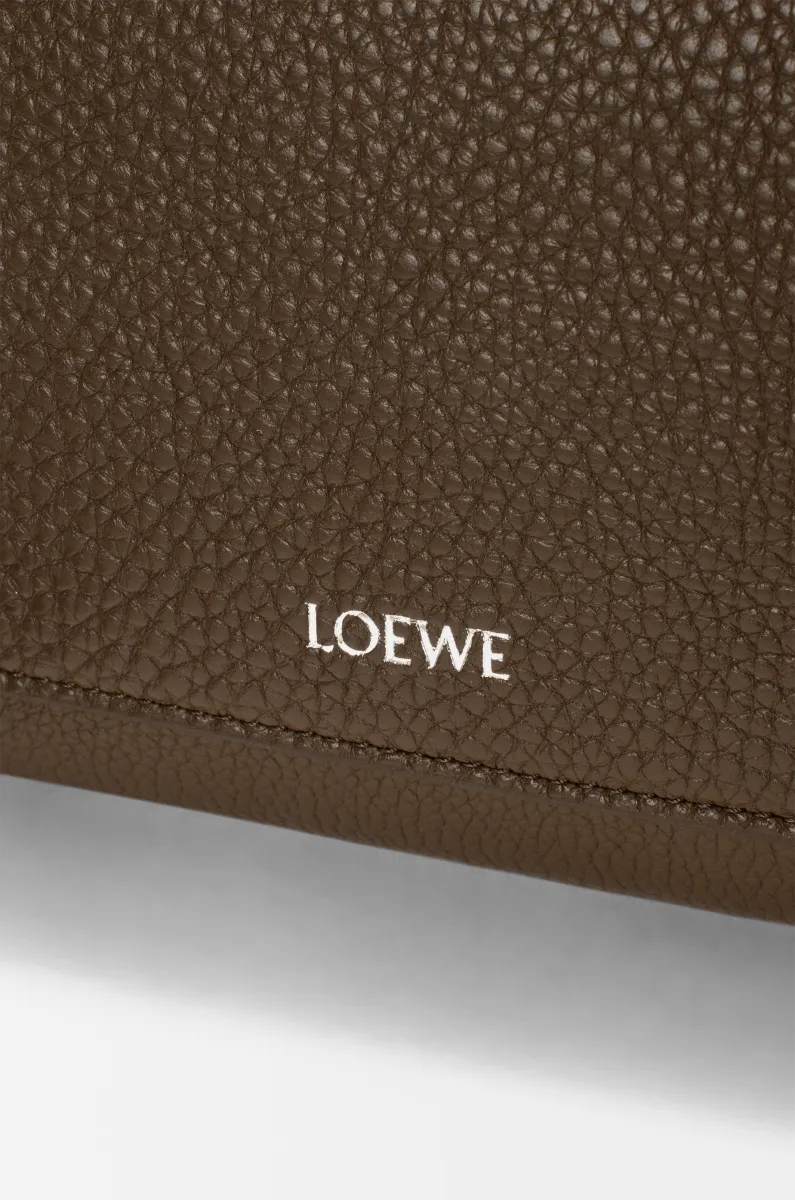 小号柔软粒面牛皮革 Pebble 邮差包