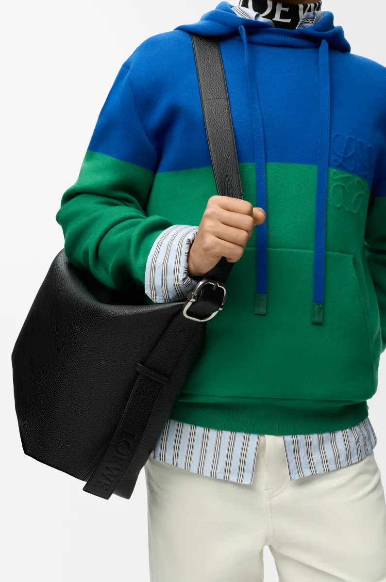 大号柔软粒面牛皮革 Loop Hobo 手袋