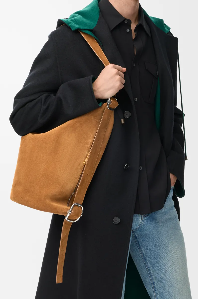 中号绒面牛皮革 Loop 水桶手袋