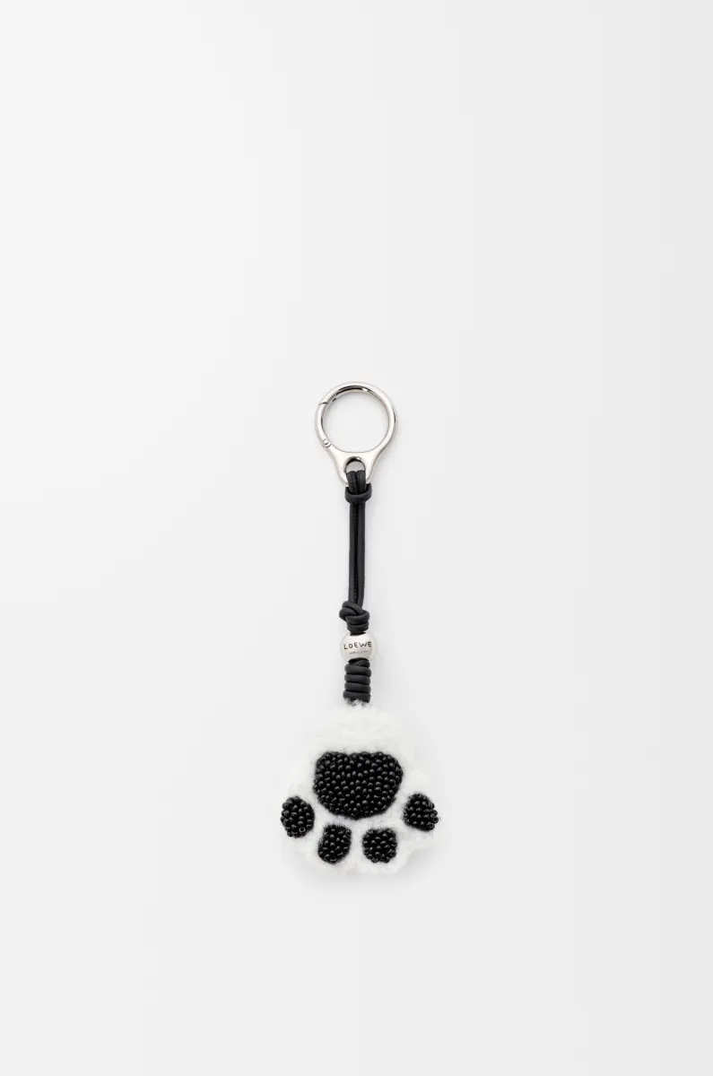 Paw charm in shearling and calfskin