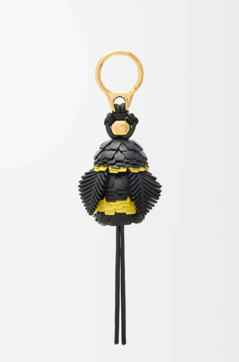 经典牛皮革蜜蜂挂饰