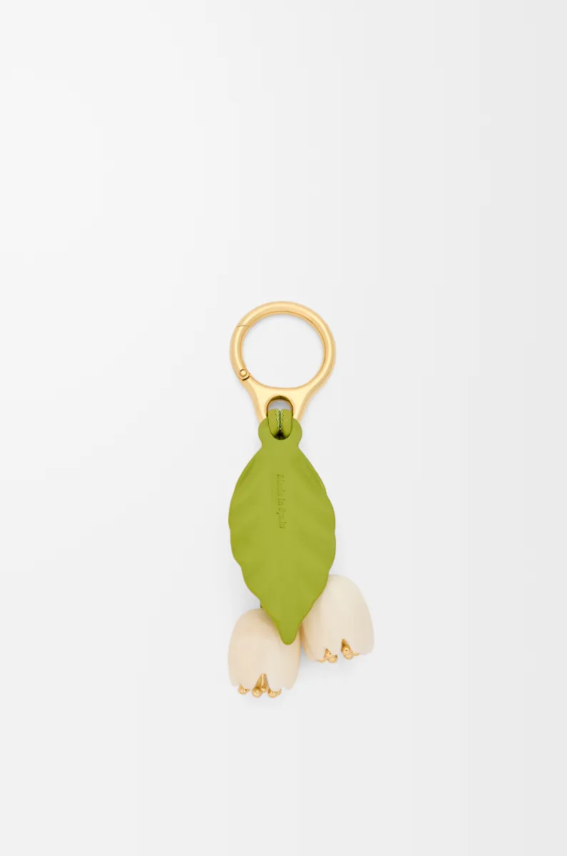 经典牛皮革花卉挂饰