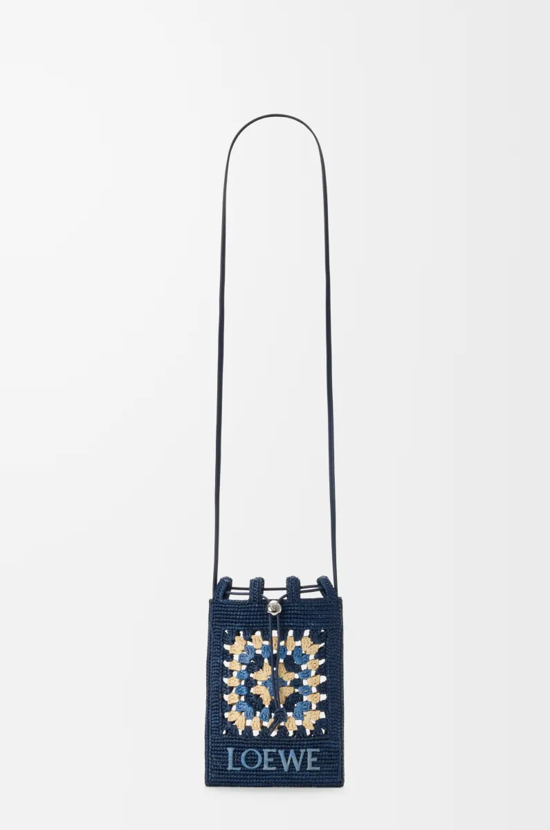 经典牛皮革和拉菲草抽绳小袋