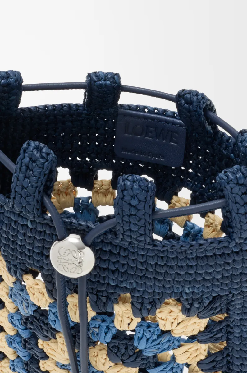 经典牛皮革和拉菲草抽绳小袋